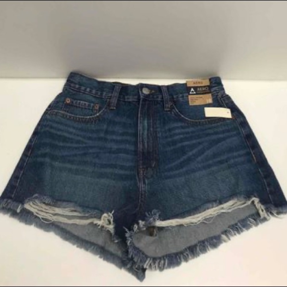 NWT Aero curvy vintage high rise shorts size 10